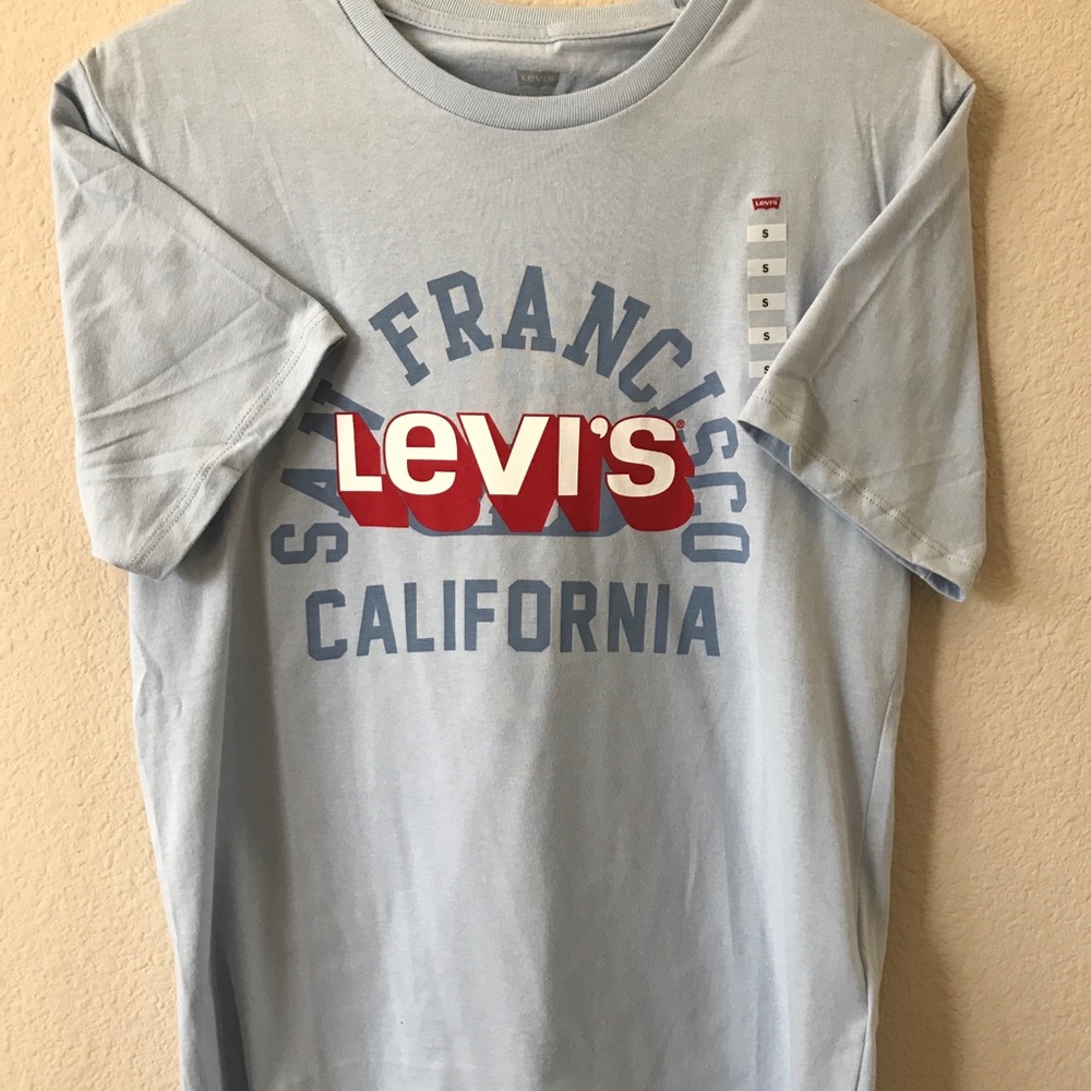 Levi Graphic tee